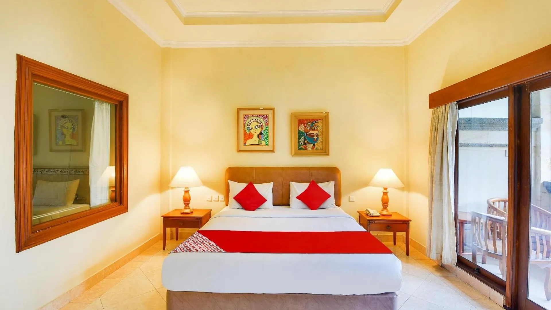 Super Oyo Townhouse Oak Maxi Hotel Legian Kuta Lombok 3*,