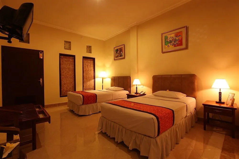 Super Oyo Townhouse Oak Maxi Hotel Legian Kuta Lombok