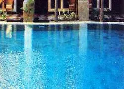 Super Oyo Townhouse Oak Maxi Hotel Legian Kuta Lombok